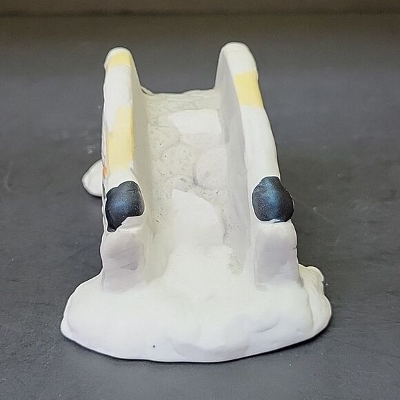 Christmas Collectible Stone Bridge And Trim A Home Gazebo - Picture 5 of 8